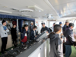 かごしま丸が宮崎大学の学生を対象とした共同利用乗船実習を実施しました