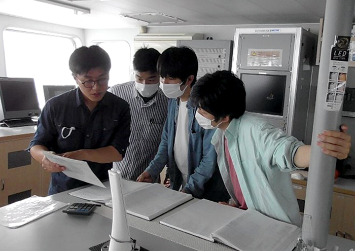 かごしま丸が日本大学の学生を対象とした共同利用乗船実習を実施しました